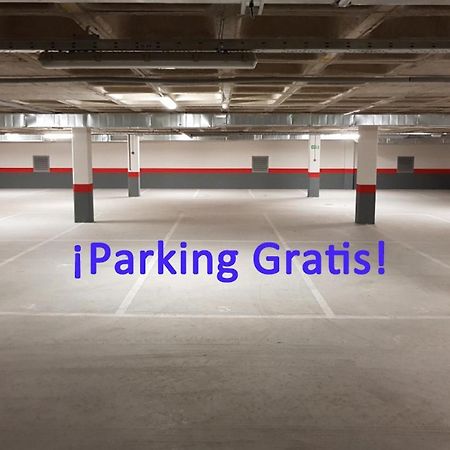 Апартаменти Imperial - Parking Gratis Севілья Екстер'єр фото